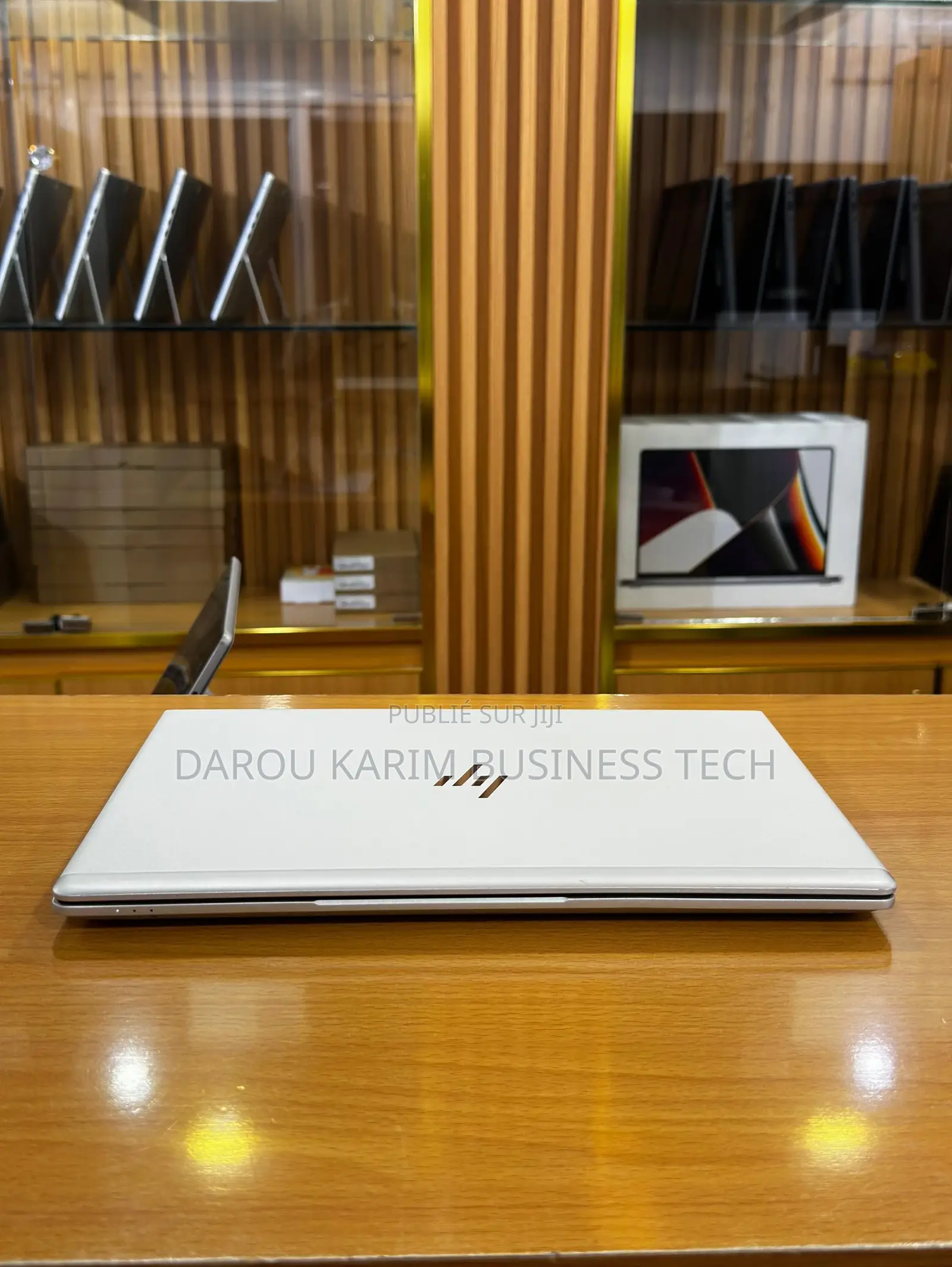 New HP EliteBook 840 G5 8GB Intel Core I5 SSD 256GB