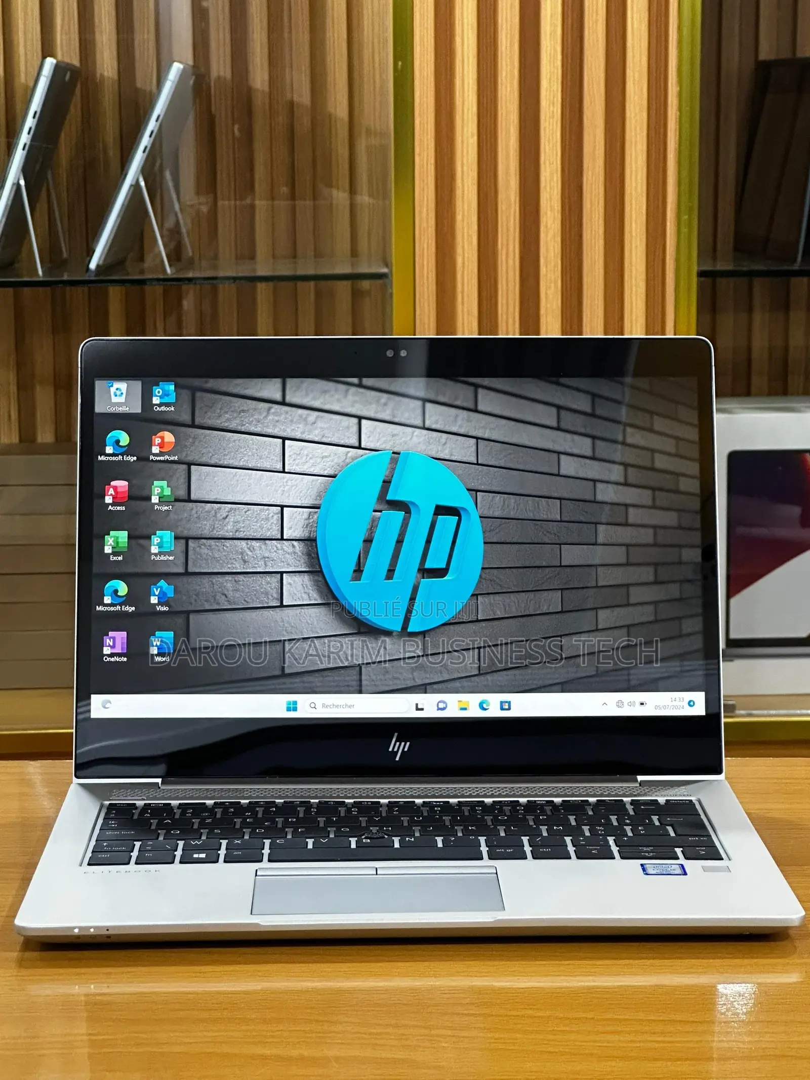 New HP EliteBook 840 G5 8GB Intel Core I5 SSD 256GB