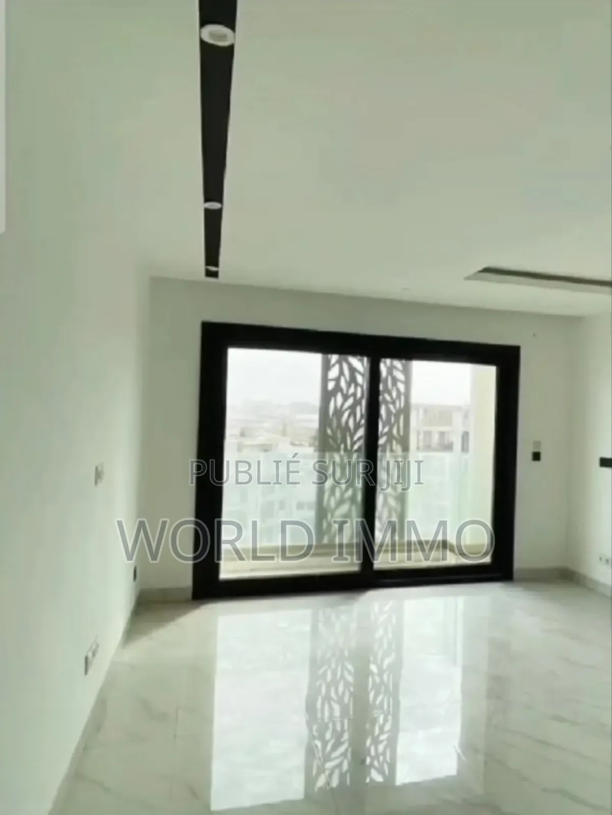 1chbre Chambre et salon dans Chambre, Almadies à Louer