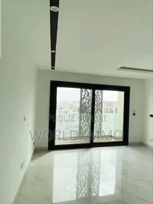 1chbre Chambre et salon dans Chambre, Almadies à Louer