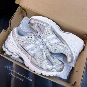 New Balance Disponible TDS