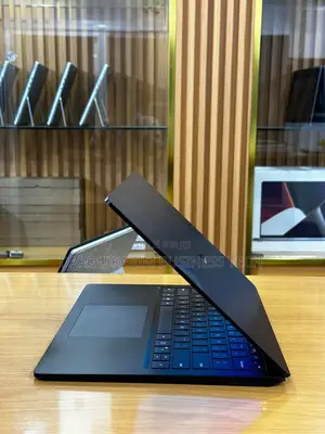 New Microsoft Surface Laptop 3 8GB Intel Core I5 SSD 256GB