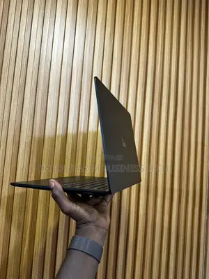 New Microsoft Surface Laptop 3 8GB Intel Core I5 SSD 256GB