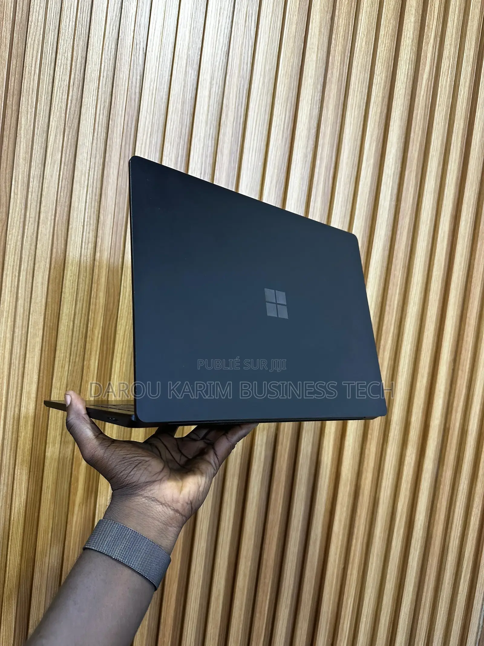 New Microsoft Surface Laptop 3 8GB Intel Core I5 SSD 256GB