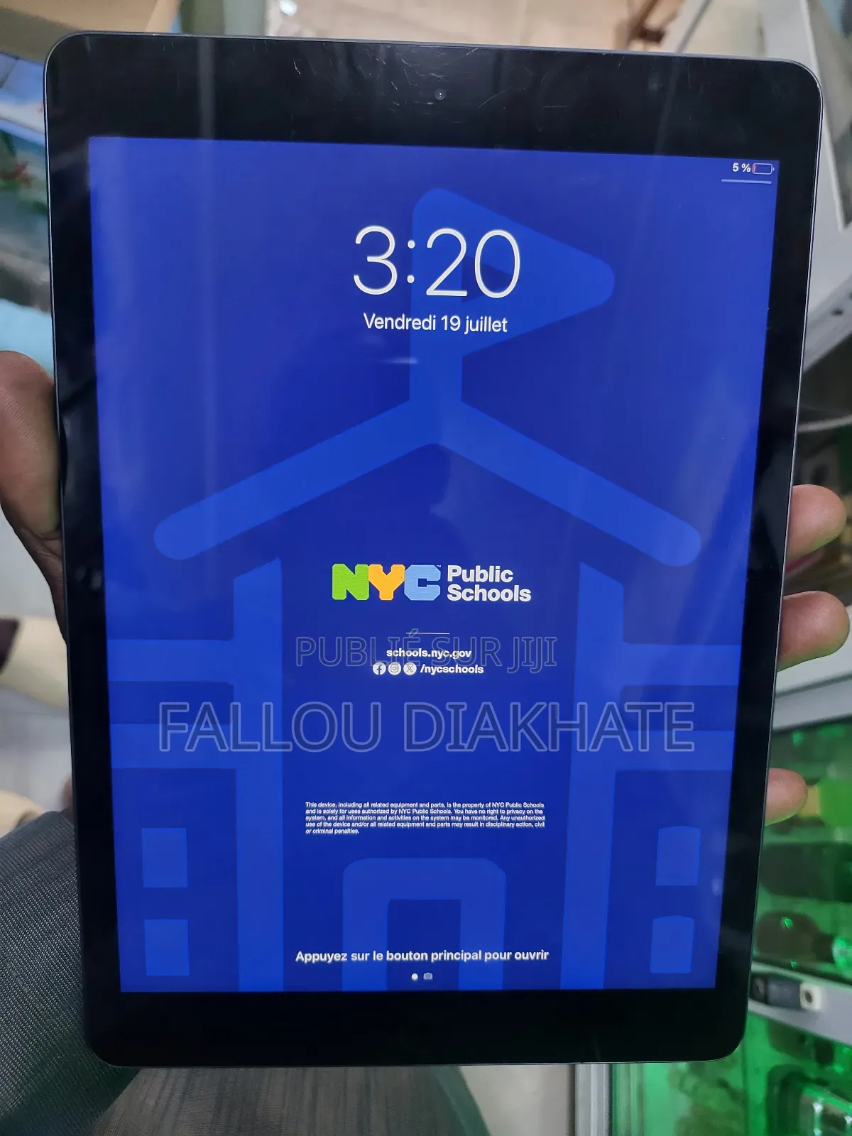 New Apple iPad 10.2 (2021) 128 GB Autre