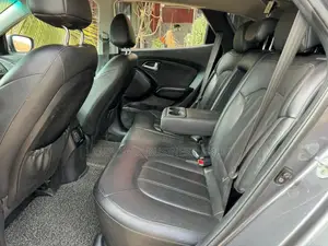 Hyundai Tucson 2015 Gris