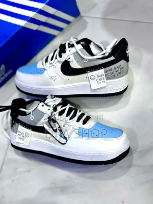 Air Force One Nike Disponible Pointure ,40,41,42,43,44,45,