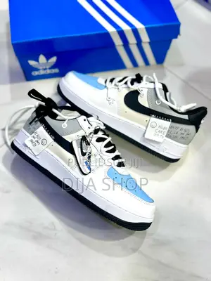 Air Force One Nike Disponible Pointure ,40,41,42,43,44,45,