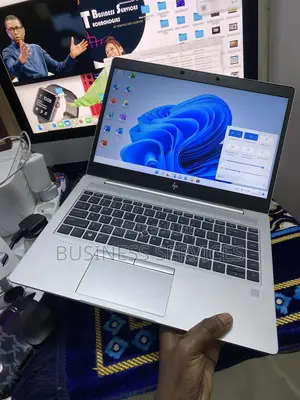 New Ordinateur Portable HP MT44 8GB AMD Ryzen 3 SSD 256GB