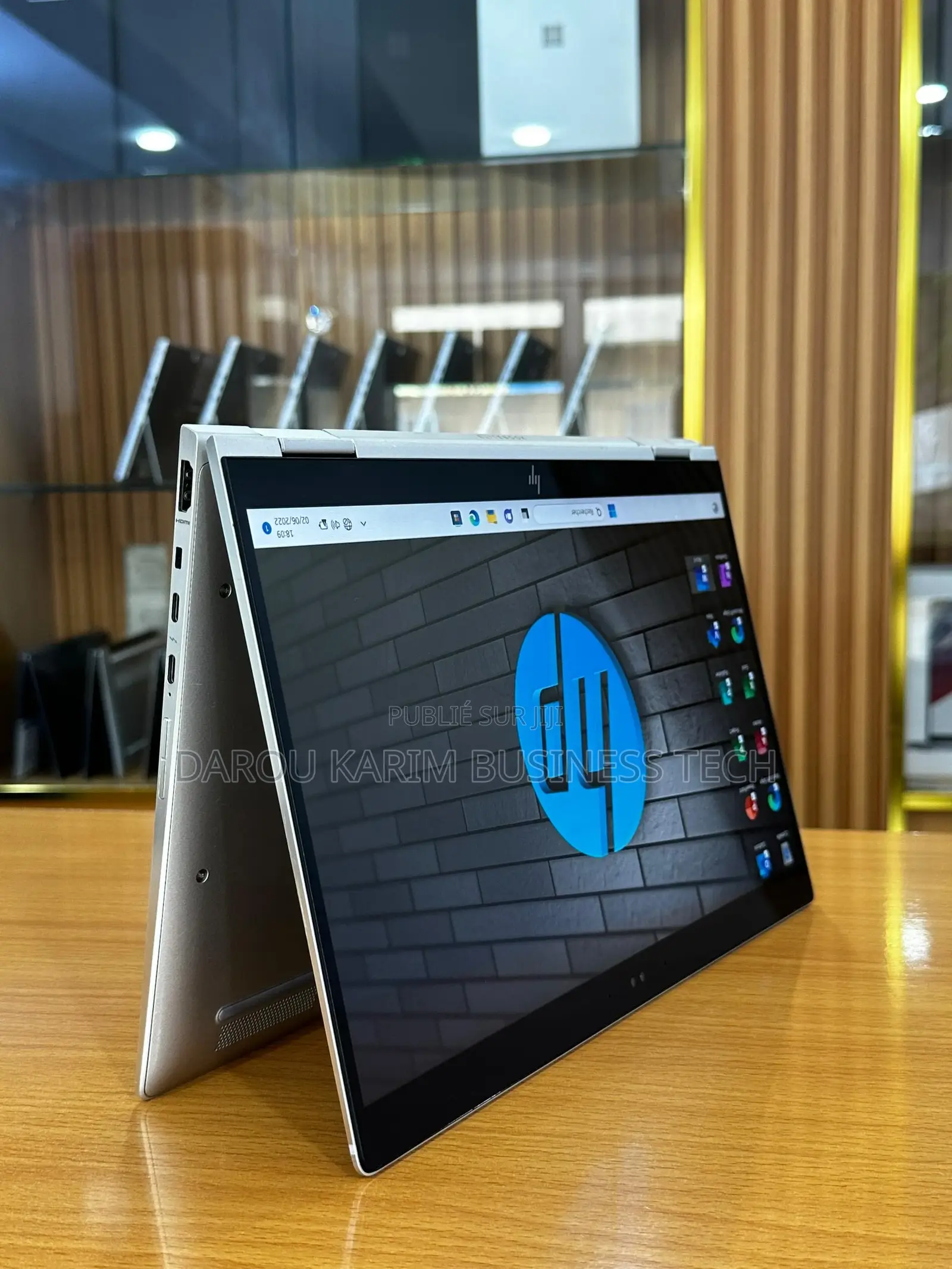 New HP EliteBook X360 1030 G3 8GB Intel Core I5 SSD 256GB