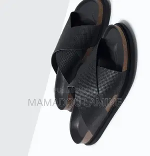 Sandale Orthopédique Noire Croisée en Cuir