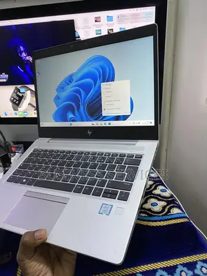 New HP EliteBook 830 G5 16GB Intel Core I7 SSD 512GB