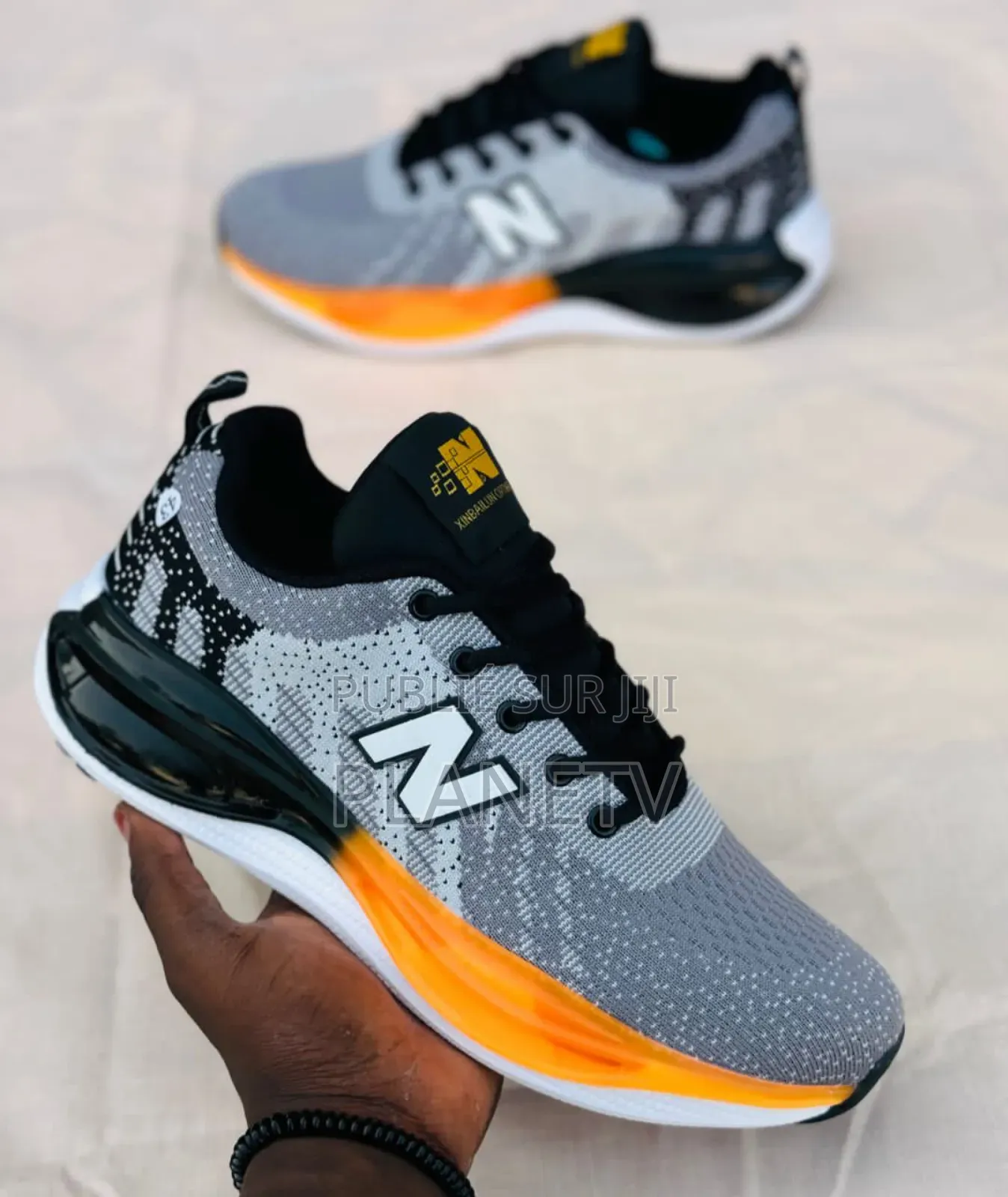 Night Blanc Disponible TDS