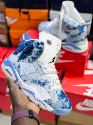 Original Jordan 6 Retour Disponible