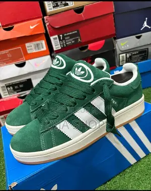 Adidas Original Vert Disponible