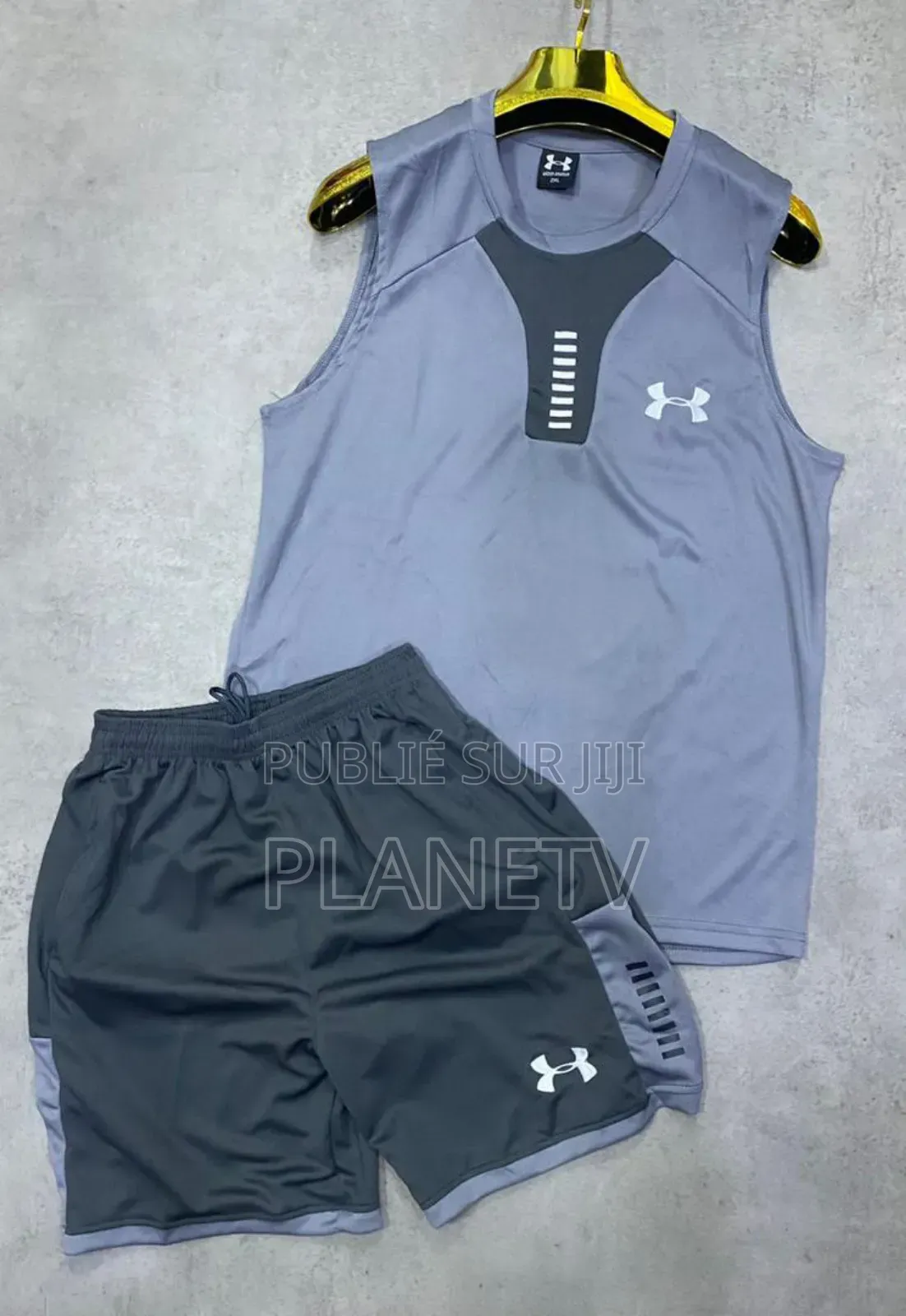 Débardeur Très Joli Disponible Kb