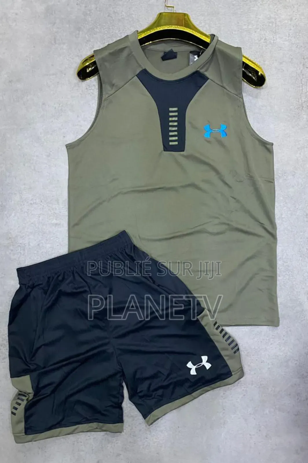 Débardeur Très Joli Disponible Kb