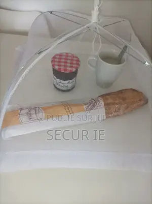 Photo - Protection Des Plats Et Sauces Contre Les Insectes. Lavable