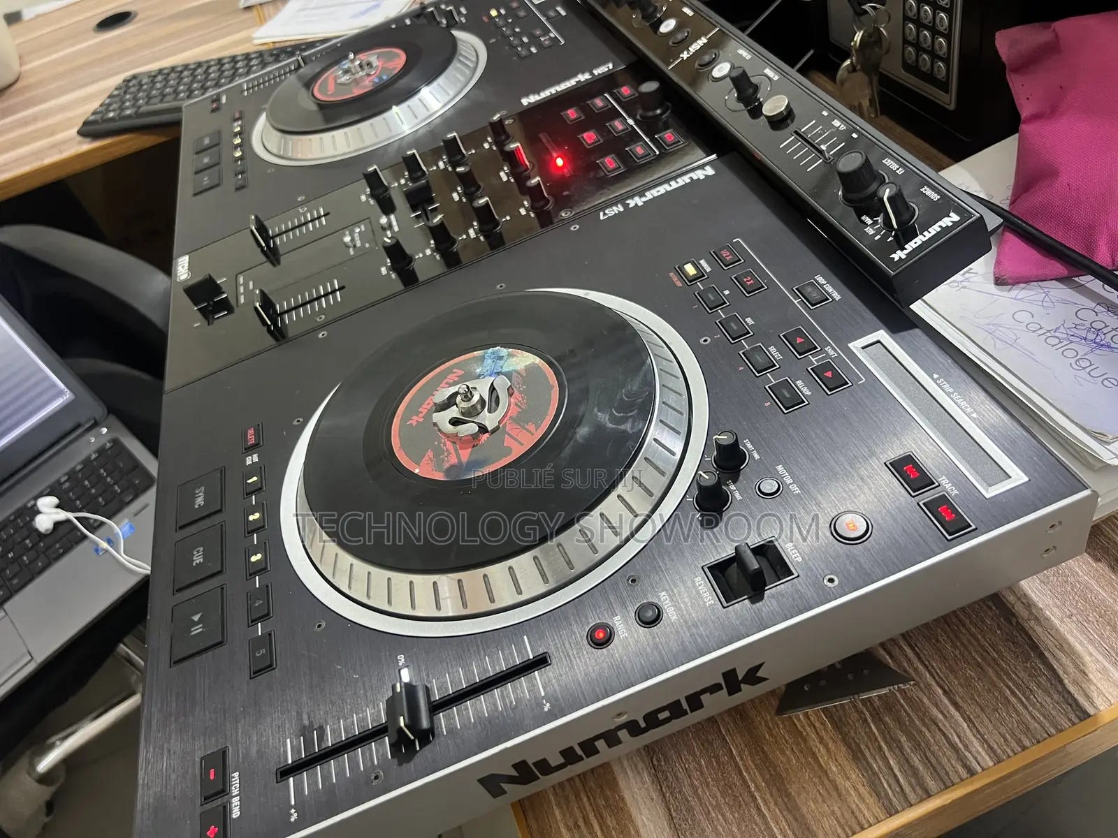 Controller Dj, NUMARK NS7