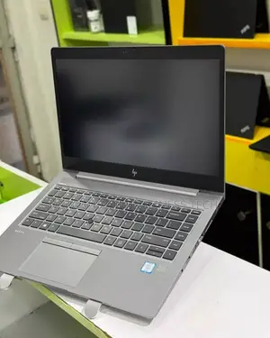 New Ordinateur Portable HP ZBook 14u G5 16GB Intel Core I5 SSD 256GB