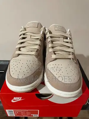 Nike Dunk Low Se Sand Drift