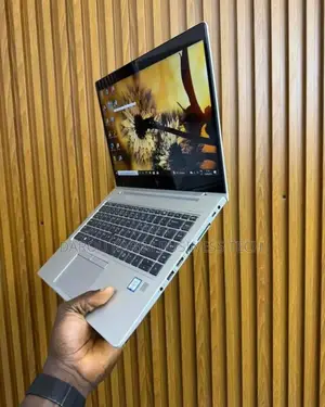 New HP EliteBook 840 G5 16GB Intel Core I7 SSD 512GB