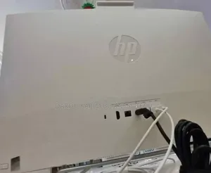 New HP 200 G4 All-in-One 8GB Intel Core I5 SSD 512GB