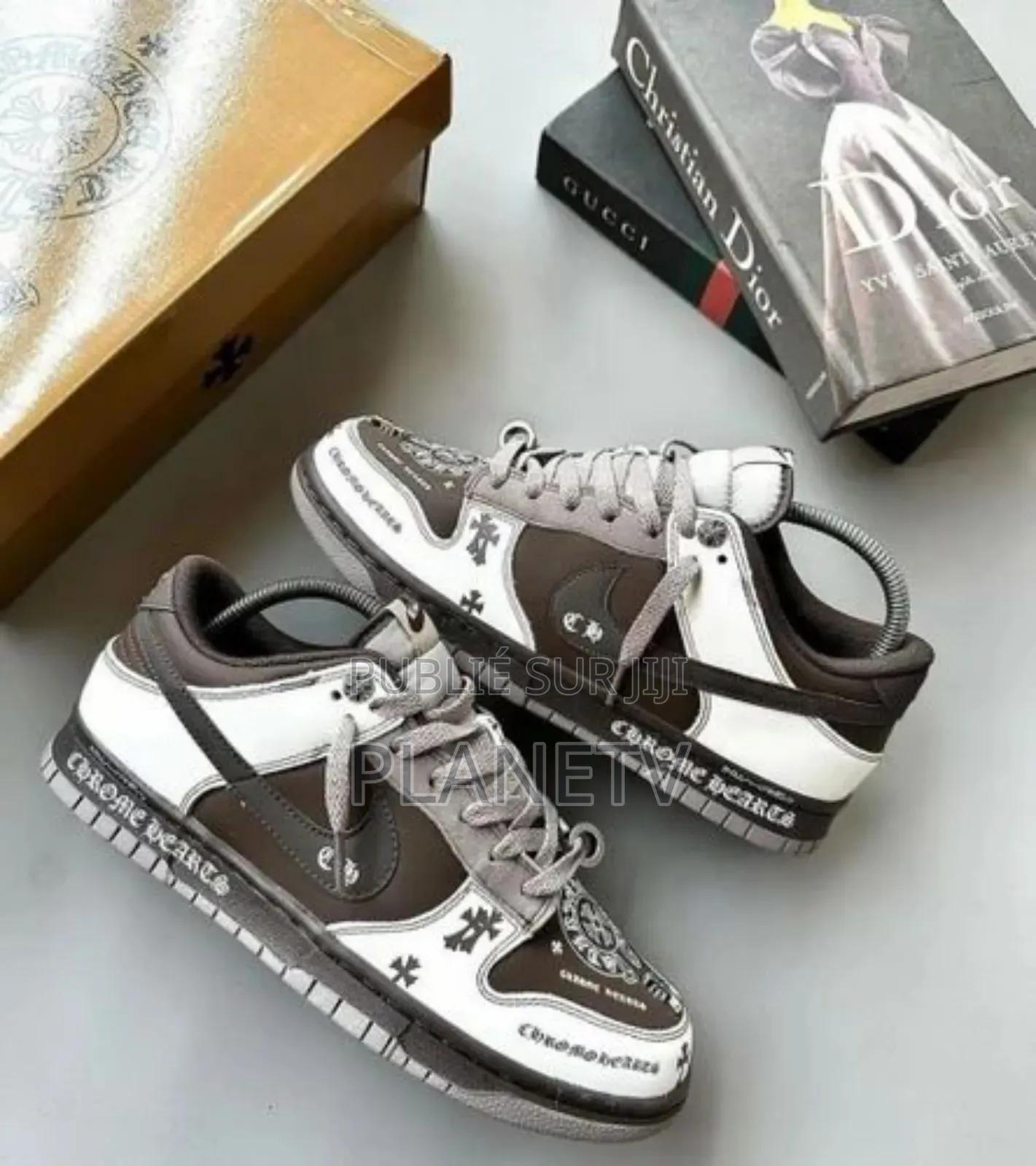 Nike Dunk Low X Chrome Zs