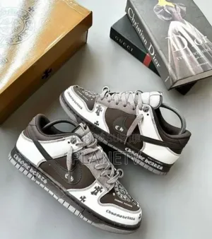 Nike Dunk Low X Chrome Zs