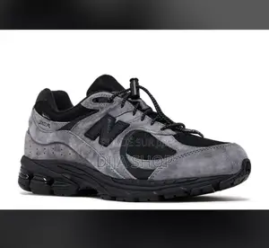 Original New Balance 2002R