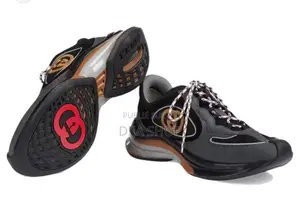 Original Gucci Run Sneakers Disponible
