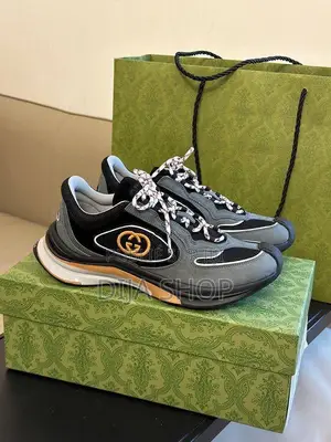 Original Gucci Run Sneakers Disponible