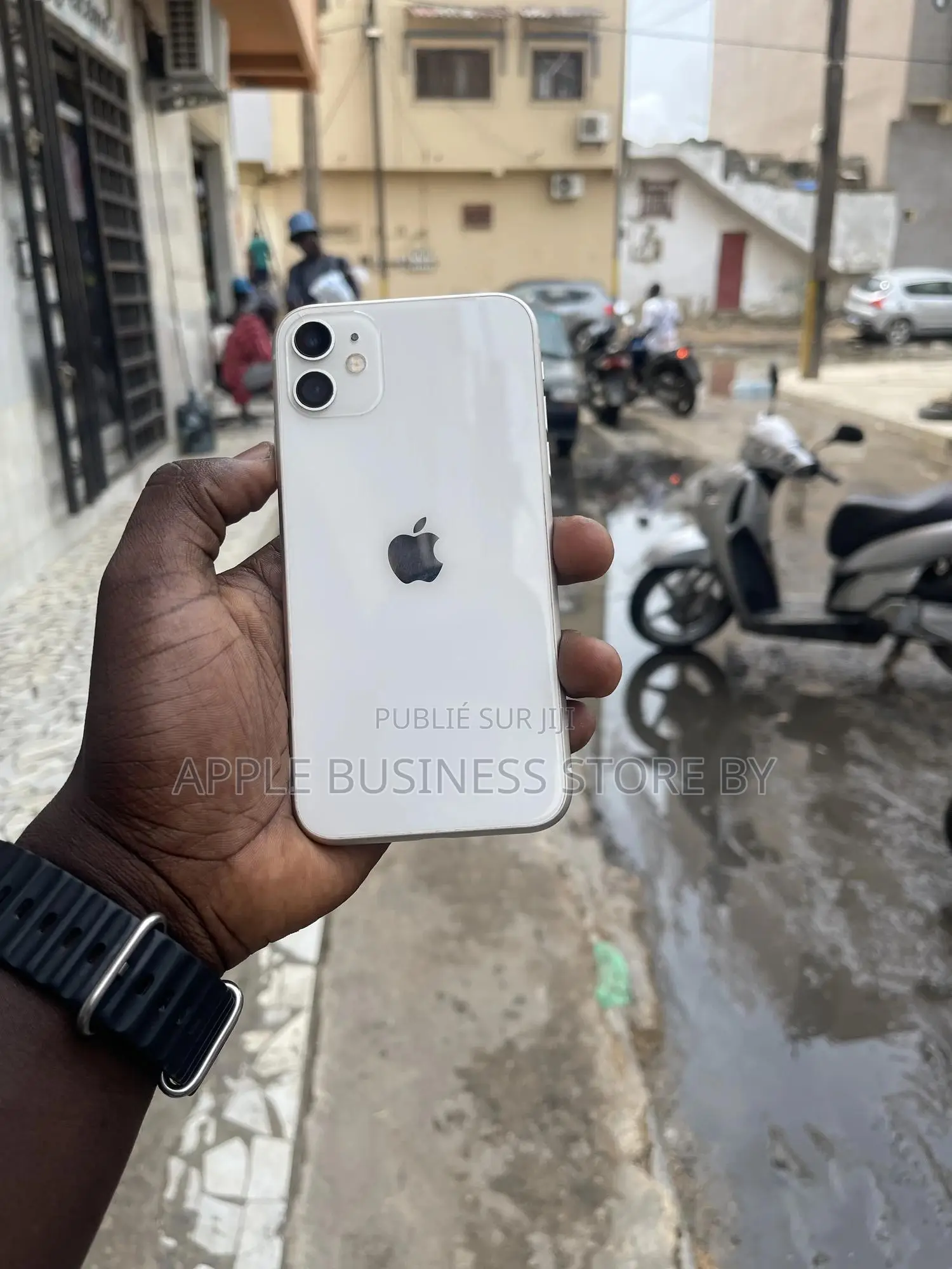 New Apple iPhone 11 64 GB Blanc