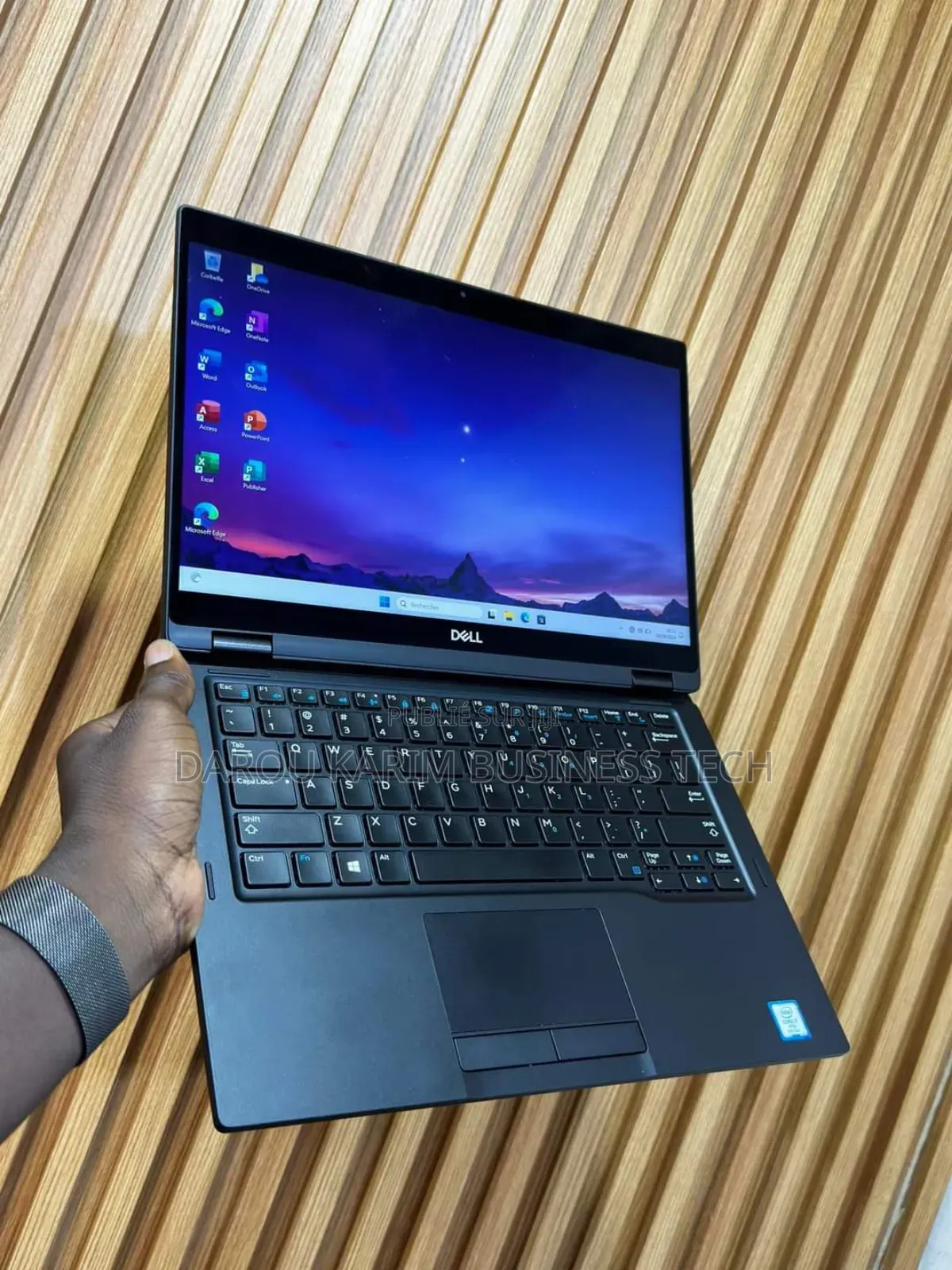 New Dell Latitude 7390 16GB Intel Core I7 SSD 256GB