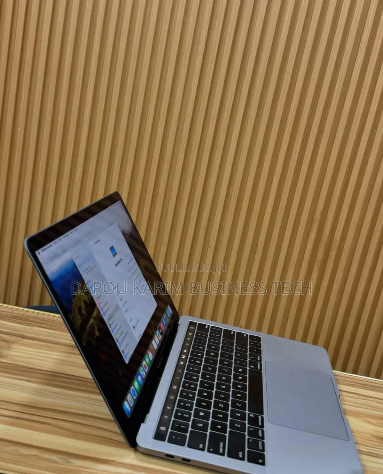 New Apple MacBook Pro 2019 8GB Intel Core I5 SSD 256GB
