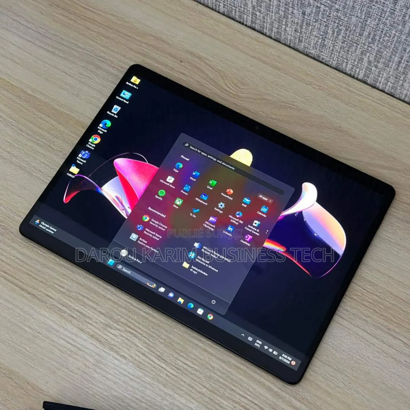 New Ordinateur Portable Microsoft Surface Pro X 8GB Autre SSD 128GB