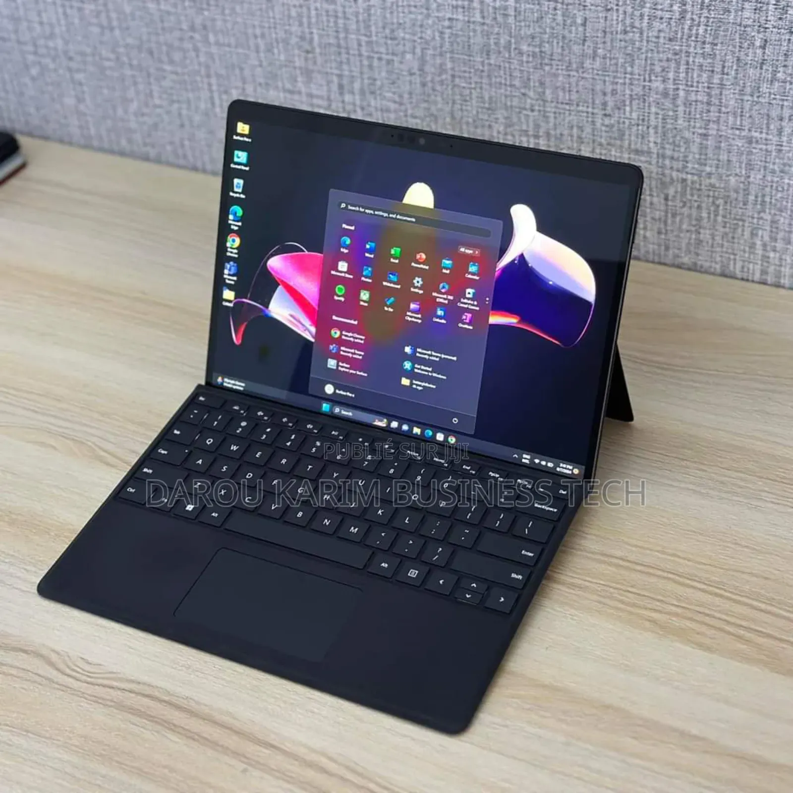 New Ordinateur Portable Microsoft Surface Pro X 8GB Autre SSD 128GB