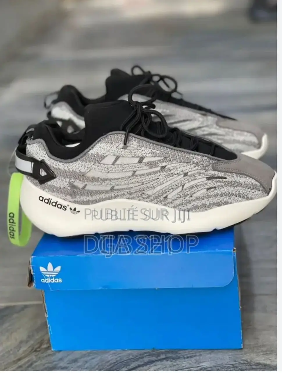 Yeez 700 V3 Original Pointure Disponible 39;40;41;42;43