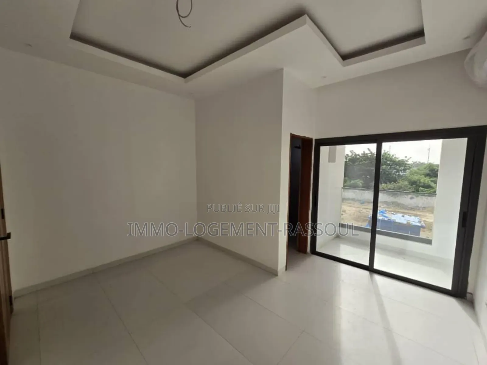 3chbre Appartement dans , Yoff à Louer