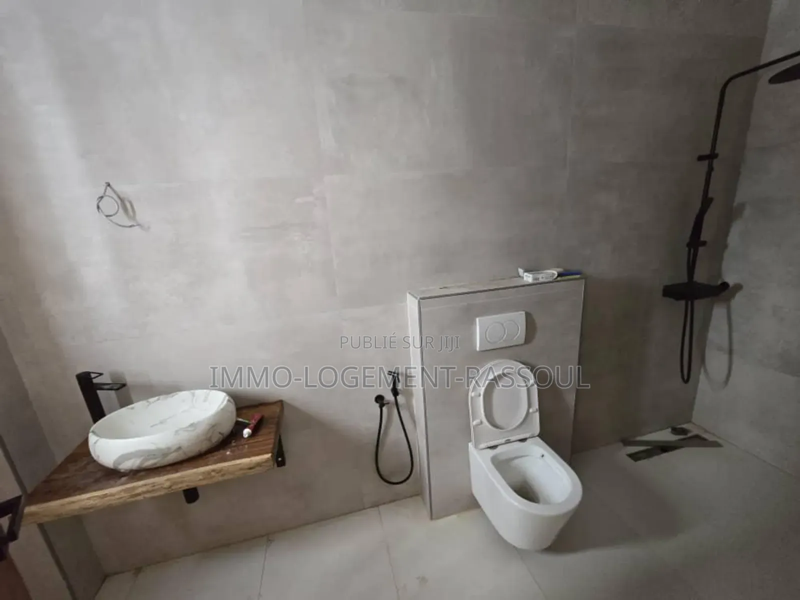 3chbre Appartement dans , Yoff à Louer