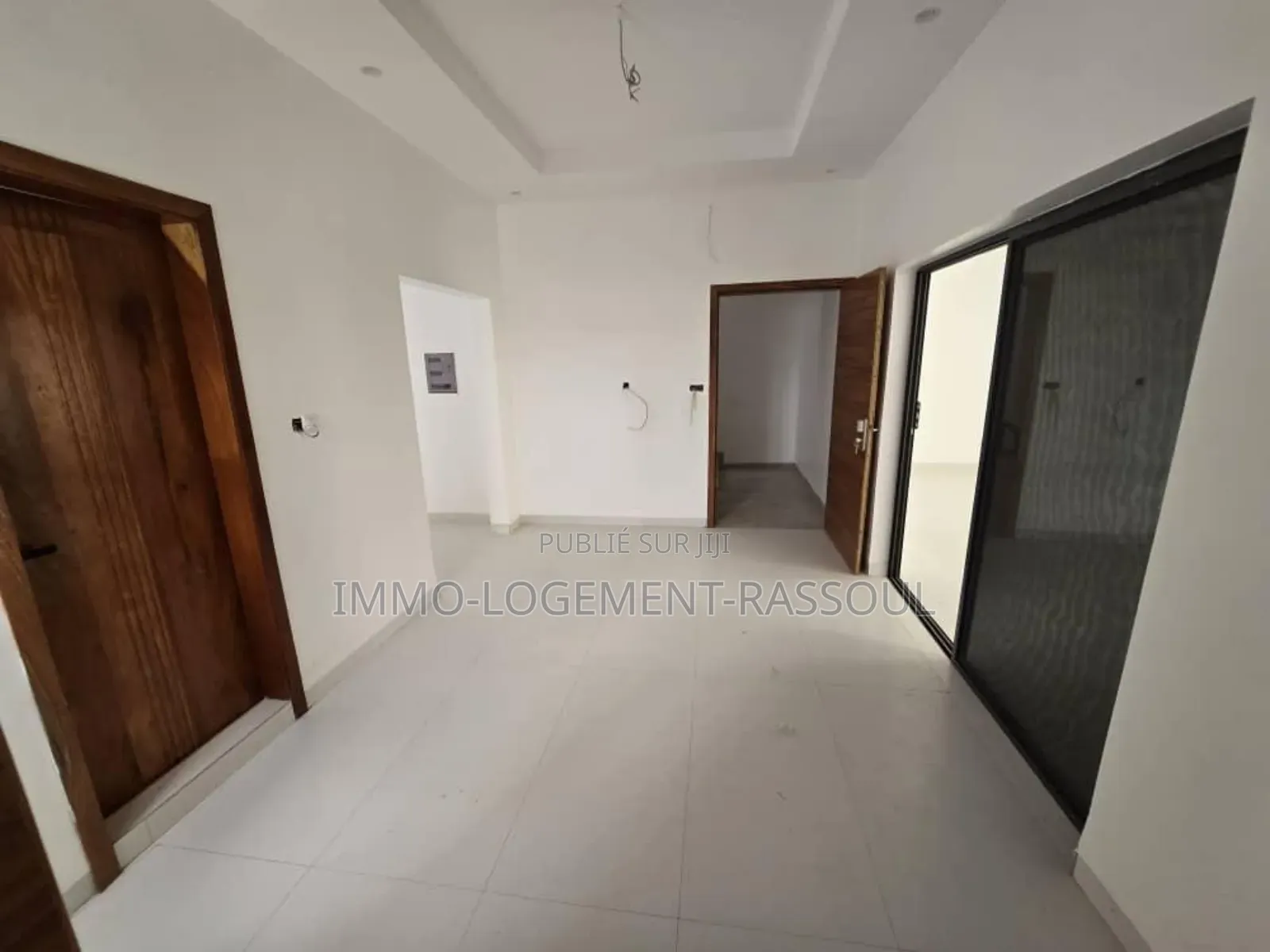 3chbre Appartement dans , Yoff à Louer