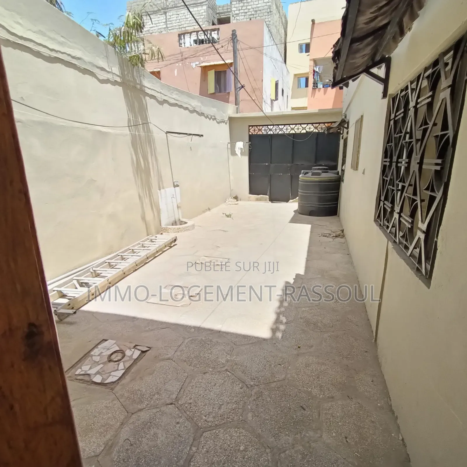7chbre Maison de ville/terrasse dans , Yoff à Vendre