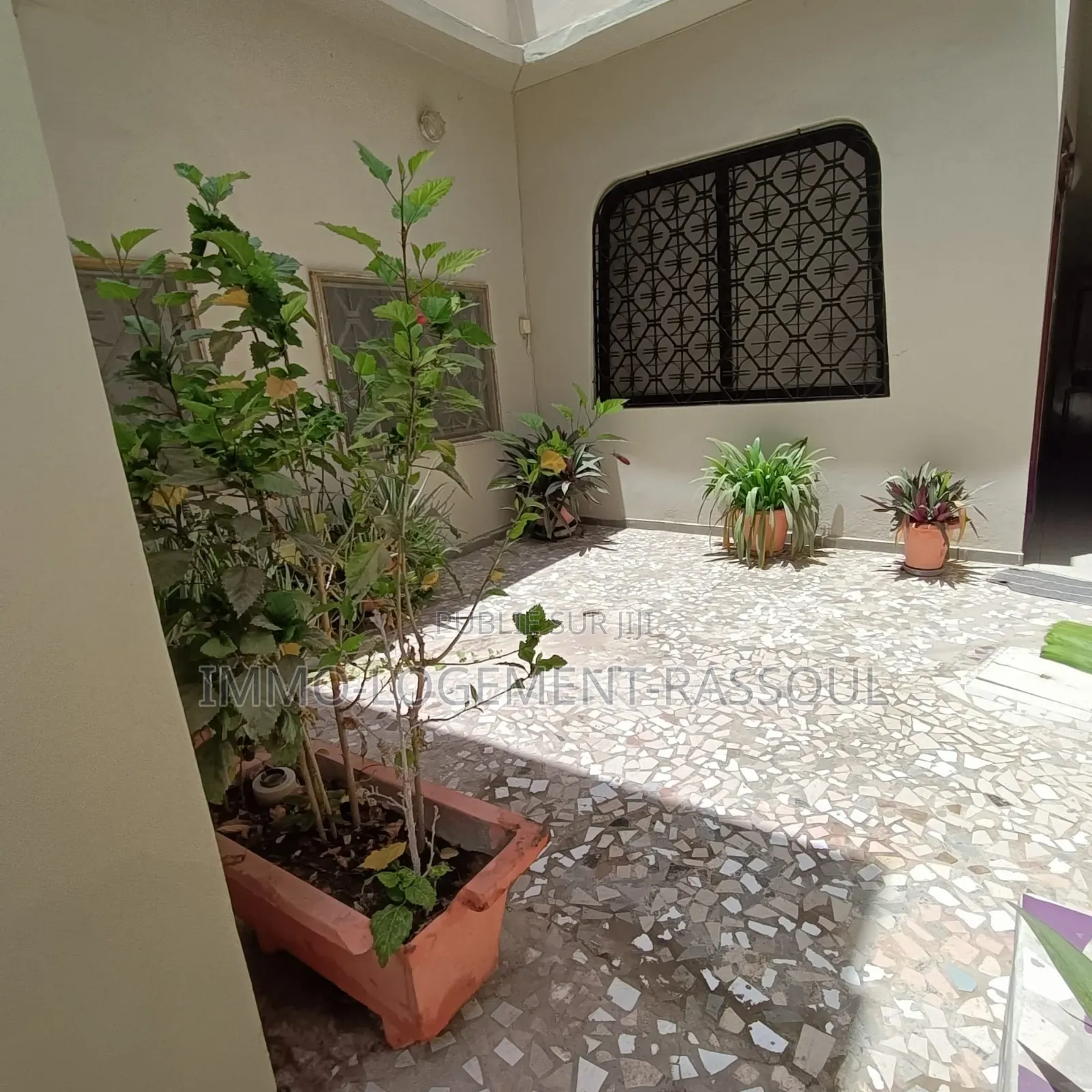 7chbre Maison de ville/terrasse dans , Yoff à Vendre