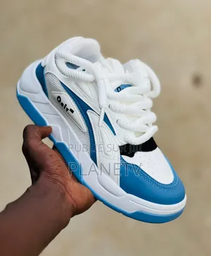 Oggy Original Disponible CBF