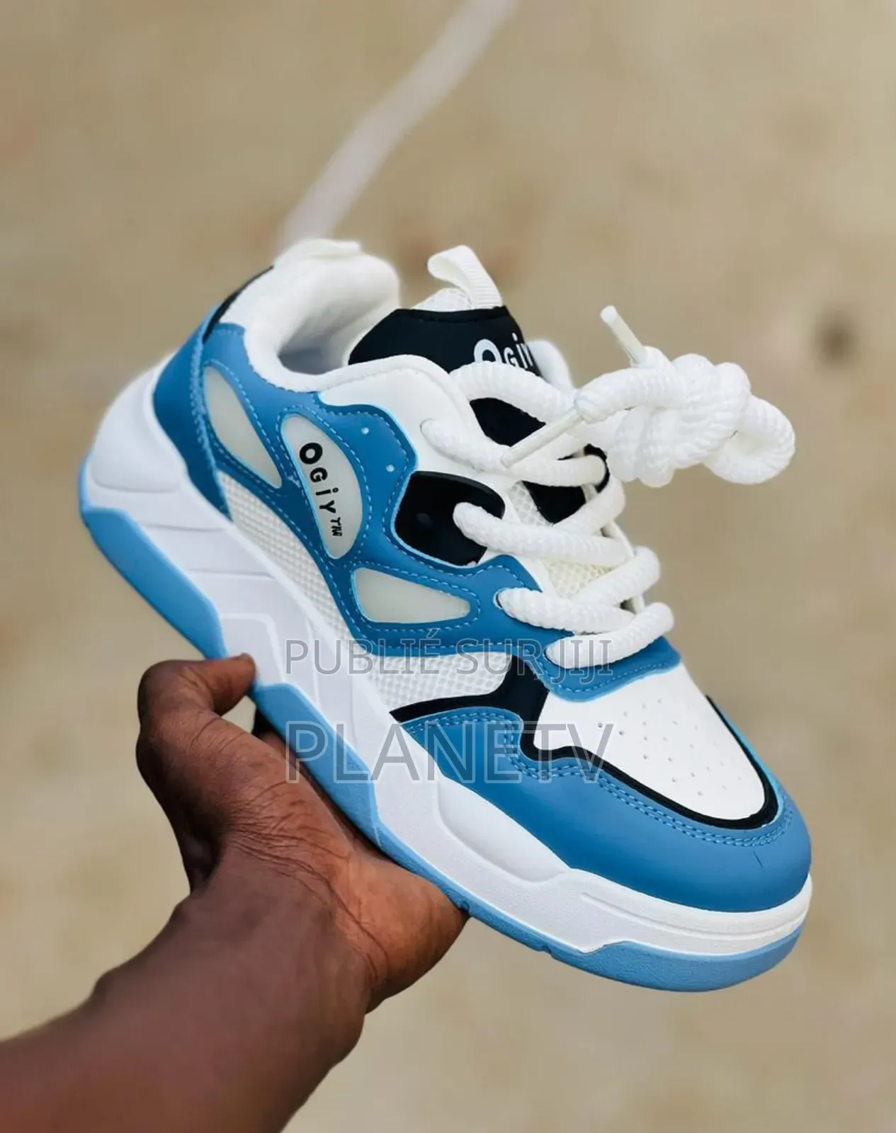 Oggy Originale Disponible CBF