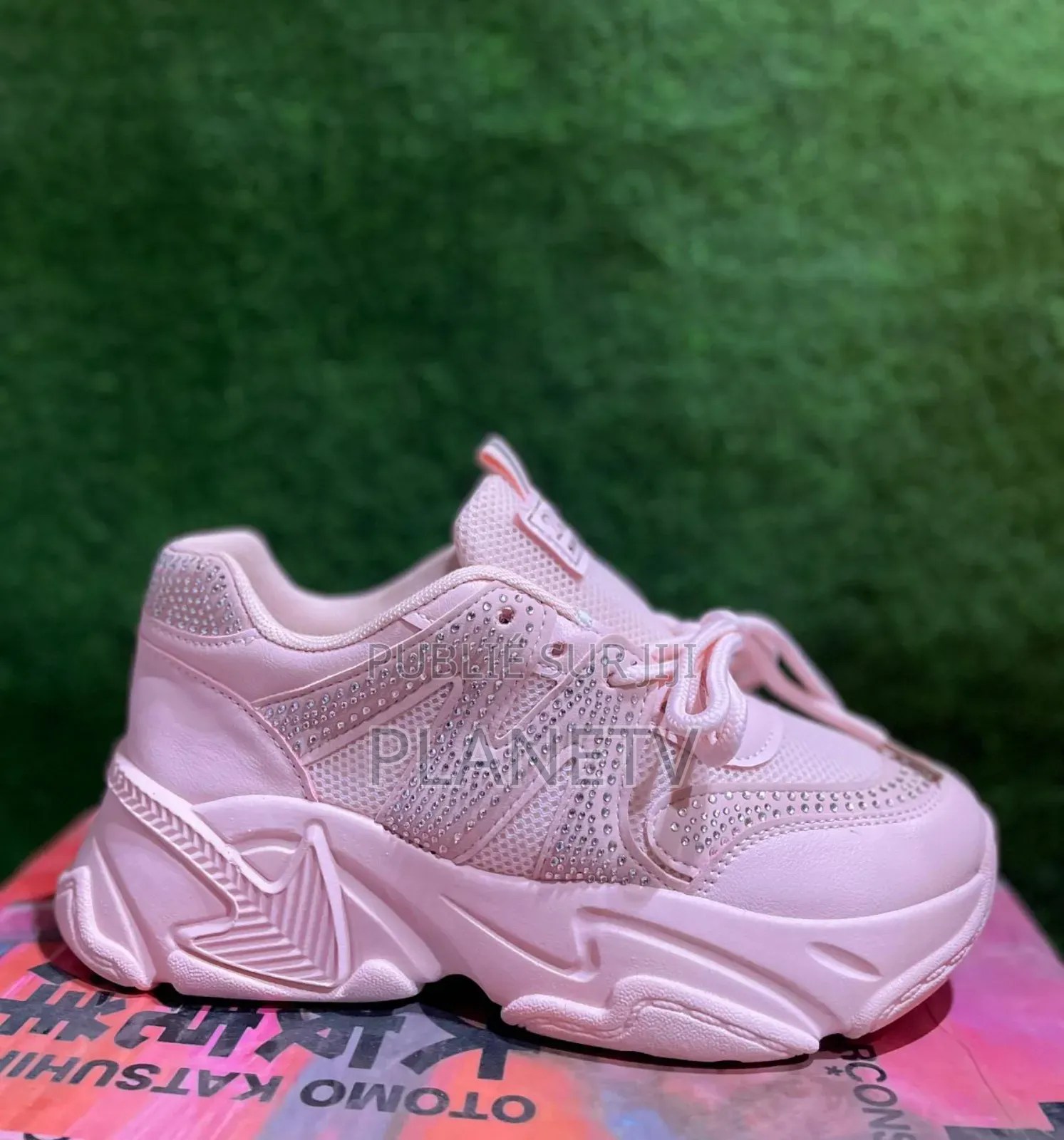 Chaussures Pour Fille Disponible CBF