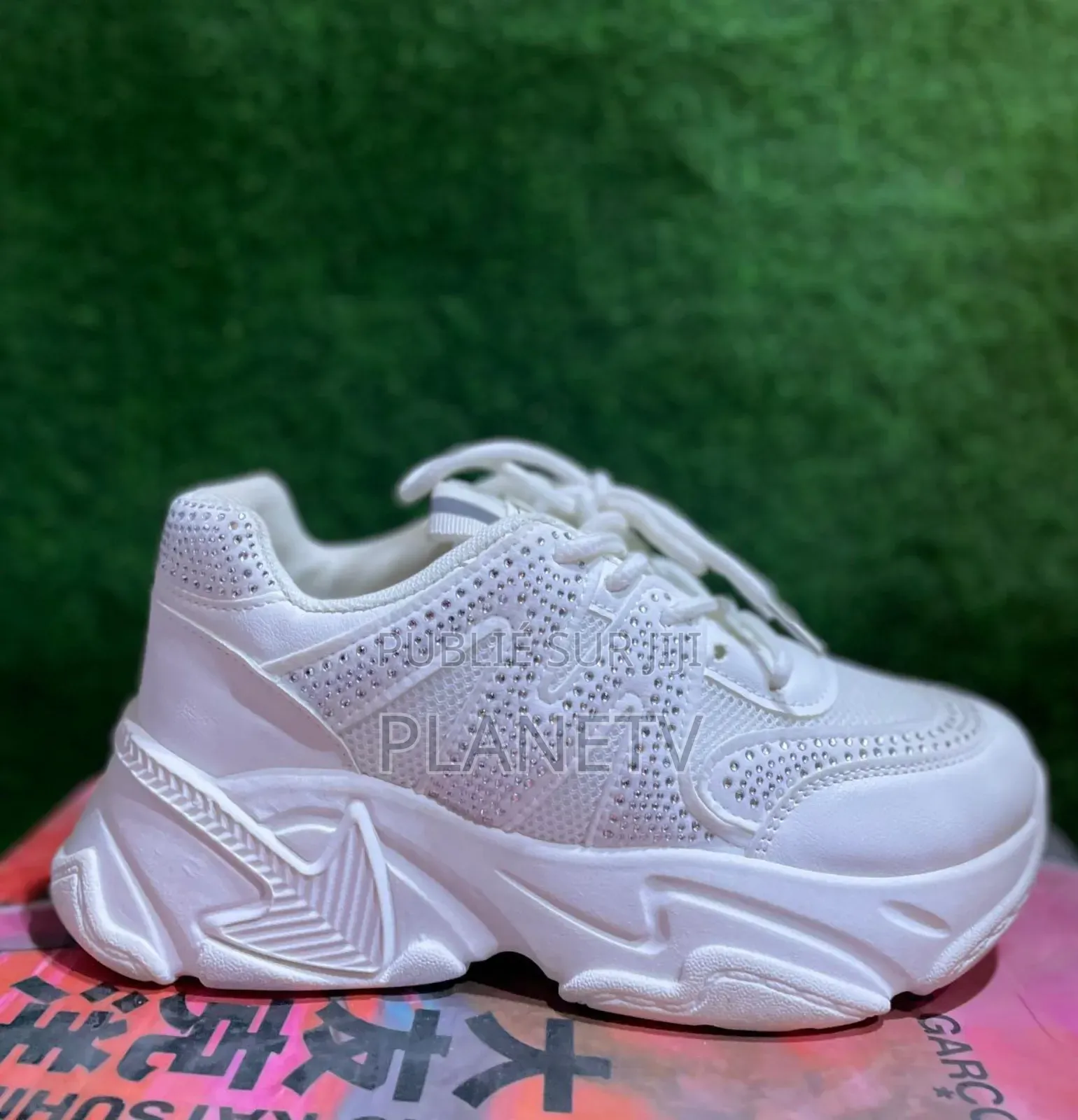 Chaussures Pour Fille Disponible CBF