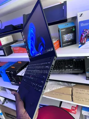 New Lenovo ThinkPad X1 Carbon 16GB Intel Core I5 SSD 512GB