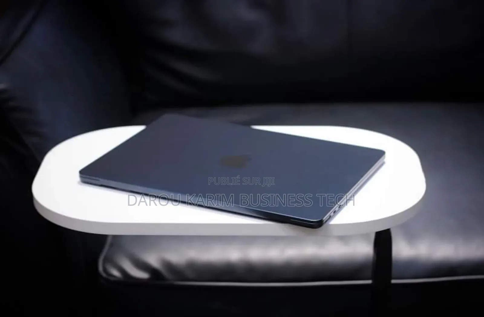 New Apple MacBook Air 2022 M2 8GB Intel Core I5 SSD 256GB