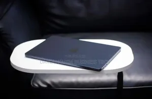 New Apple MacBook Air 2022 M2 8GB Intel Core I5 SSD 256GB